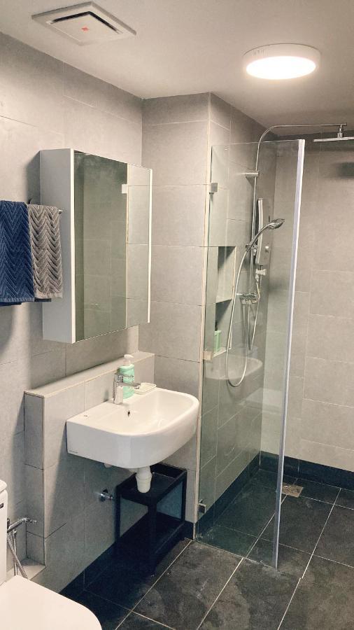 Mango House2-Seaview,Wifi,Swimmingpool,Gym-Jq Apartment Кота Кинабалу Екстериор снимка